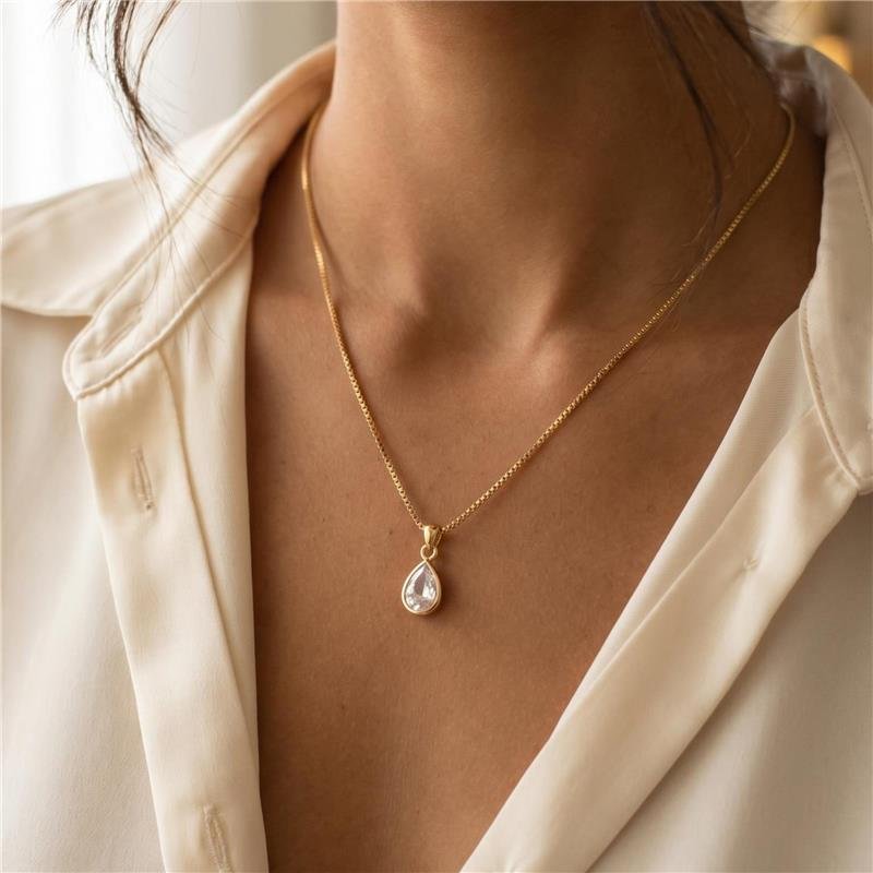 COLAR COM ´PONTO DE LUZ FOLHEADO A OURO 18K