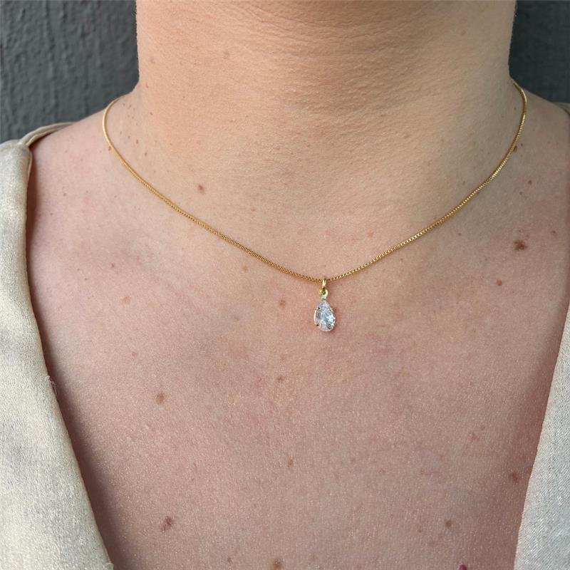 COLAR COM ´PONTO DE LUZ FOLHEADO A OURO 18K