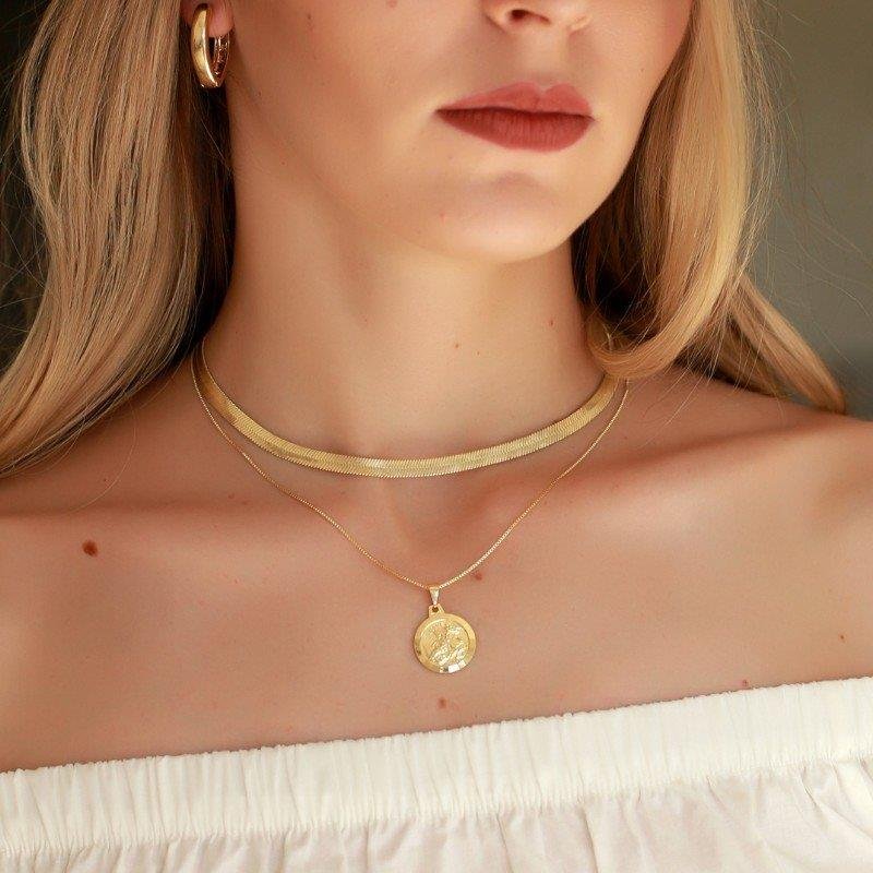 COLAR COM SÃO JORGE FOLHEADO A OURO 18K