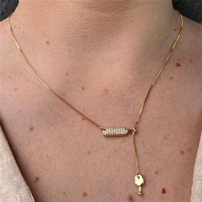 COLAR COM TAÇA FOLHEADO A OURO 18K