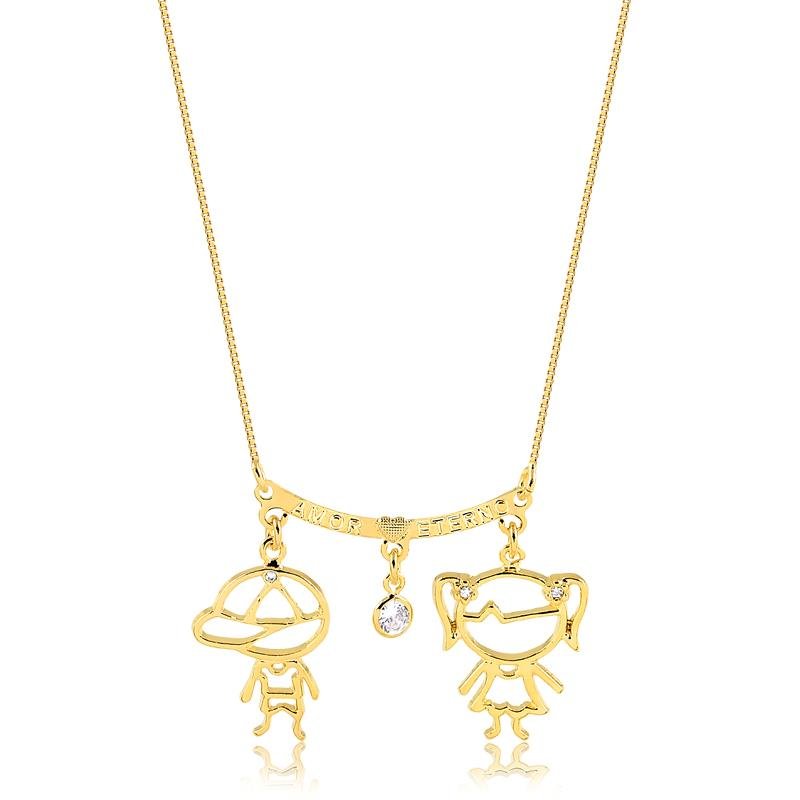 COLAR COM MENINO E MENINA FOLHEADO A OURO 18K