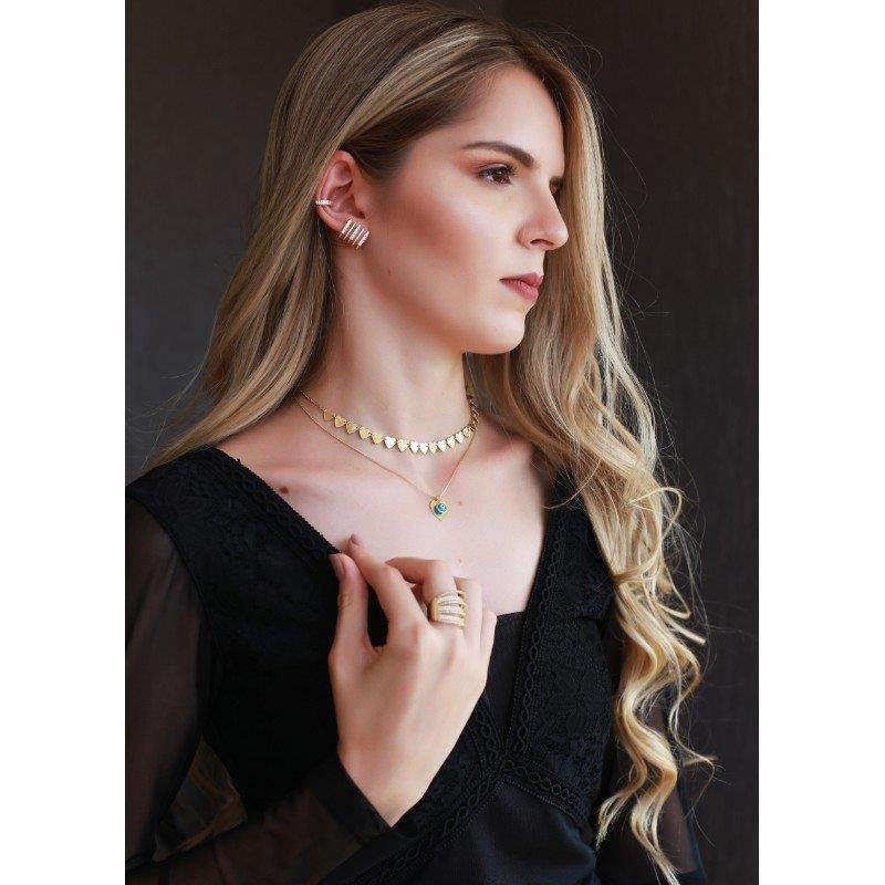 COLAR CHOKER COM CORAÇÕES FOLHEADO A OURO 18K