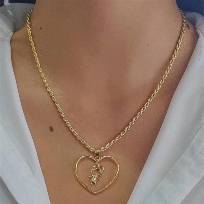 COLAR MENINA DENTRO DO CORAÇÃO DE MÃE FOLHEADO A OURO 18K
