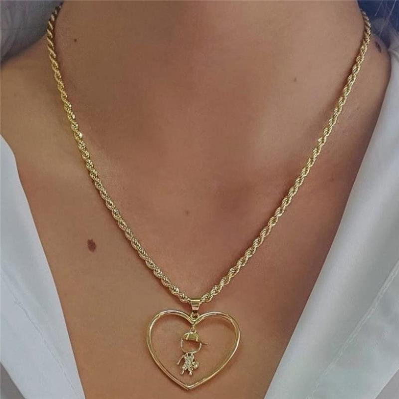 COLAR MENINO DENTRO DO CORAÇÃO DE MÃE FOLHEADO A OURO 18K