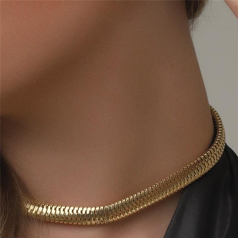 COLAR ESTILO SALAMANDRA FIRME 40CM FOLHEADA A OURO 18K