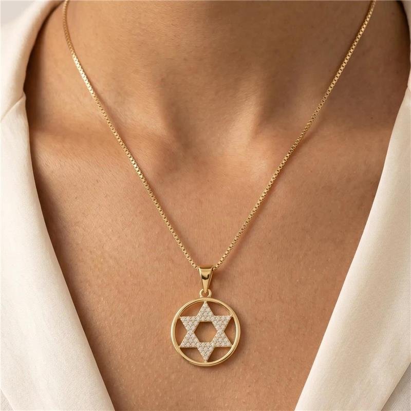 COLAR ESTRELA DE DAVI FOLHEADO A OURO 18K