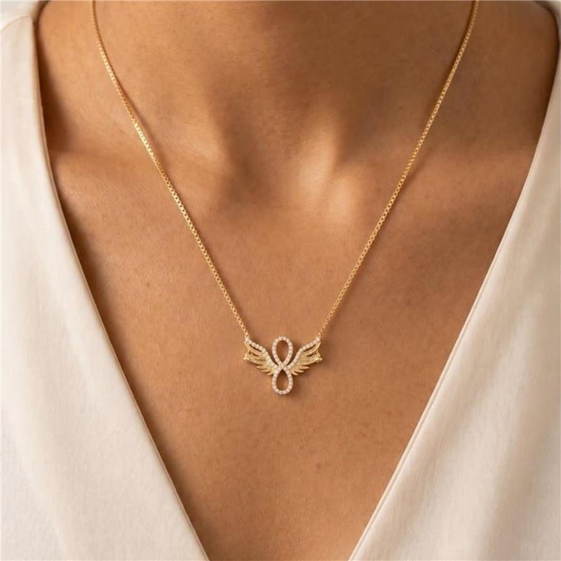 COLAR INFINITO COM ASAS FOLHEADO A OURO 18K