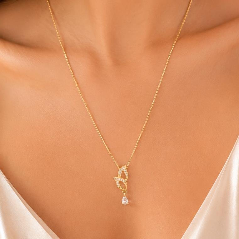 COLAR CRAVEJADO FOLHEADO A OURO 18K 