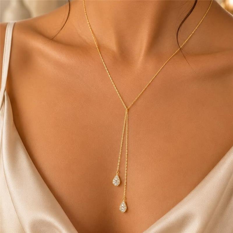 COLAR REGULÁVEL CRAVEJADO FOLHEADO A OURO 18K 