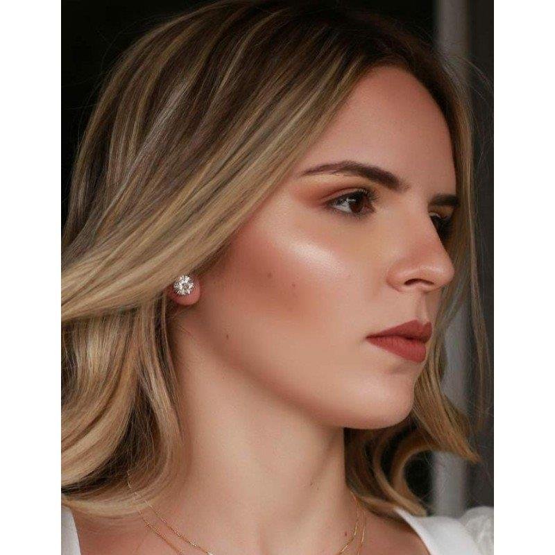BRINCO COM PONTO DE LUZ FOLHEADO A OURO 18K