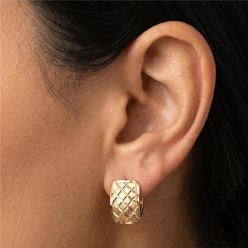 BRINCO CHAPA ONDULADA DIAMANTADA FOLHEADO A OURO 18K