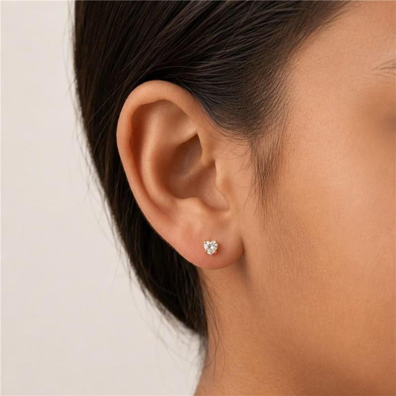BRINCO CORAÇÃO ZIRCÔNIA FOLHEADO A OURO 18K