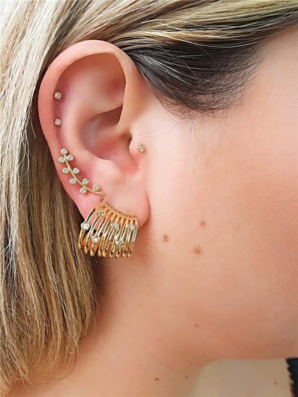 BRINCO CRAVEJADO FOLHEADO A OURO 18K