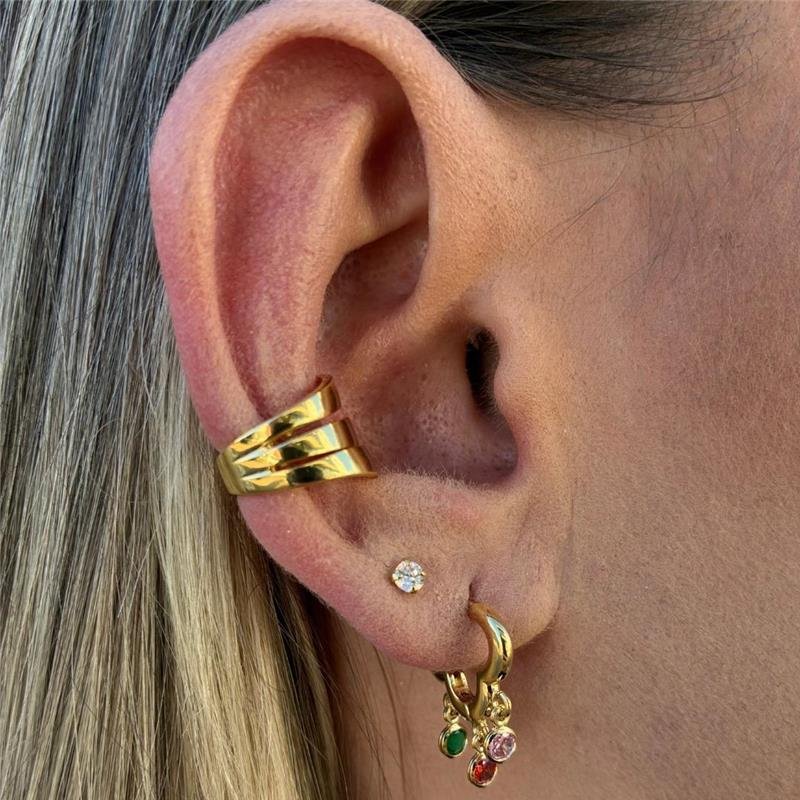 BRINCO ARGOLA COM PEDRAS COLORIDAS FOLHEADO A OURO 18K