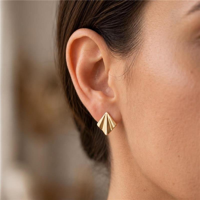 BRINCO ORGANICO FOLHEADO A OURO 18K
