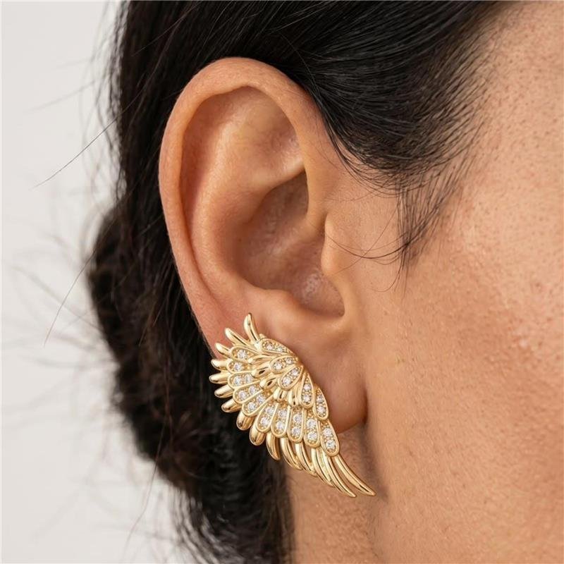 BRINCO CRAVEJADO FOLHEADO A OURO 18K