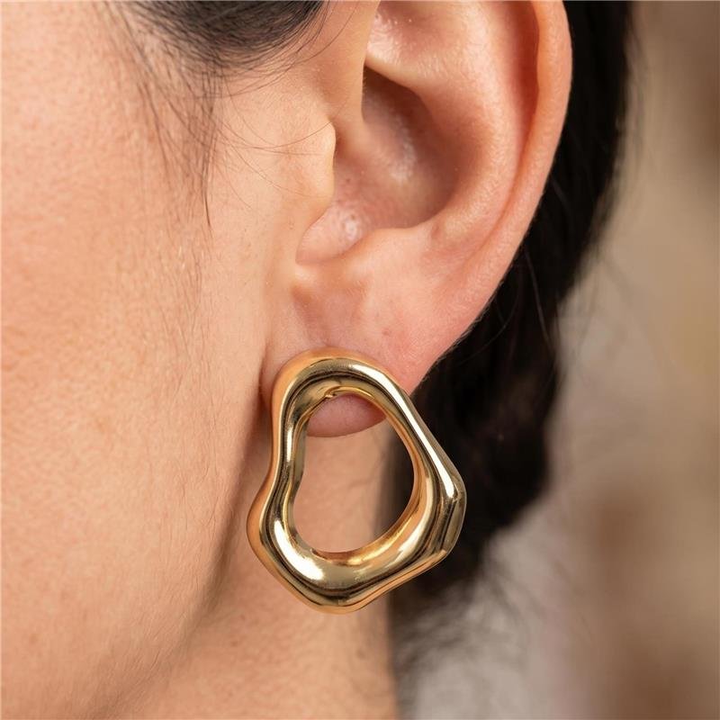 BRINCO ORGÂNICO FOLHEADO A OURO 18K 