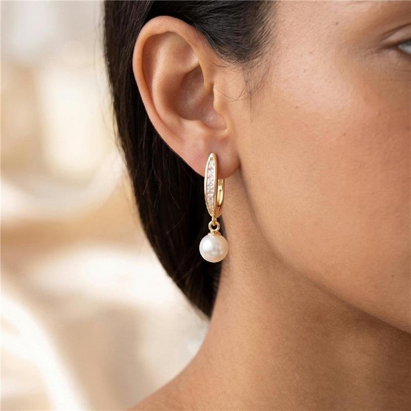 BRINCO ARGOLA COM PÉROLA FOLHEADA A OURO 18K 