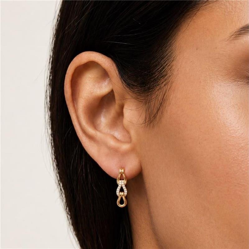 BRINCO CORRENTE CRAVEJADA FOLHEADO A OURO 18K 