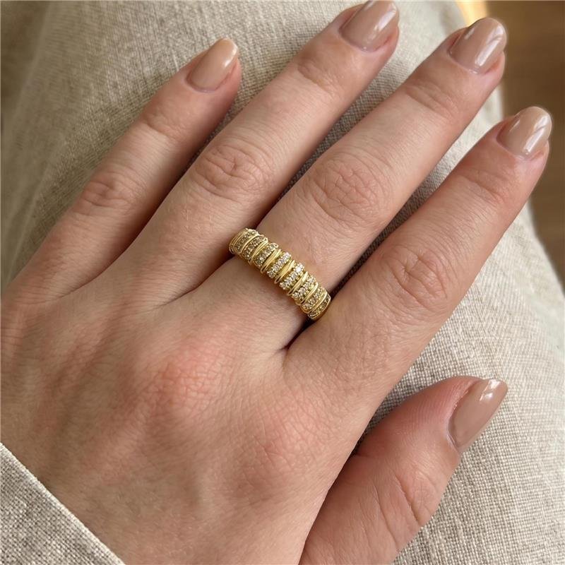ANEL MEIA ALIANÇA CRAVEJADA FOLHEADO A OURO 18K 