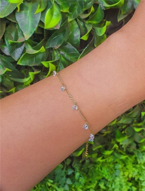 PULSEIRA COM PEDRINHAS DE ZIRCÔNIAS FOLHEADA A OURO 18K