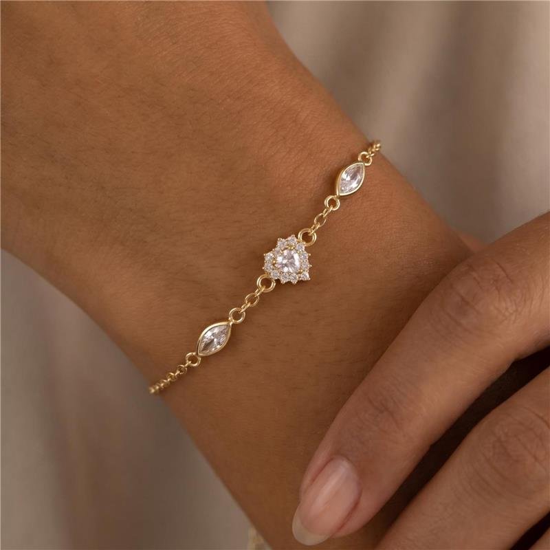 PULSEIRA CORAÇÃO E PONTO DE LUZ FOLHEADA A OURO 18K 
