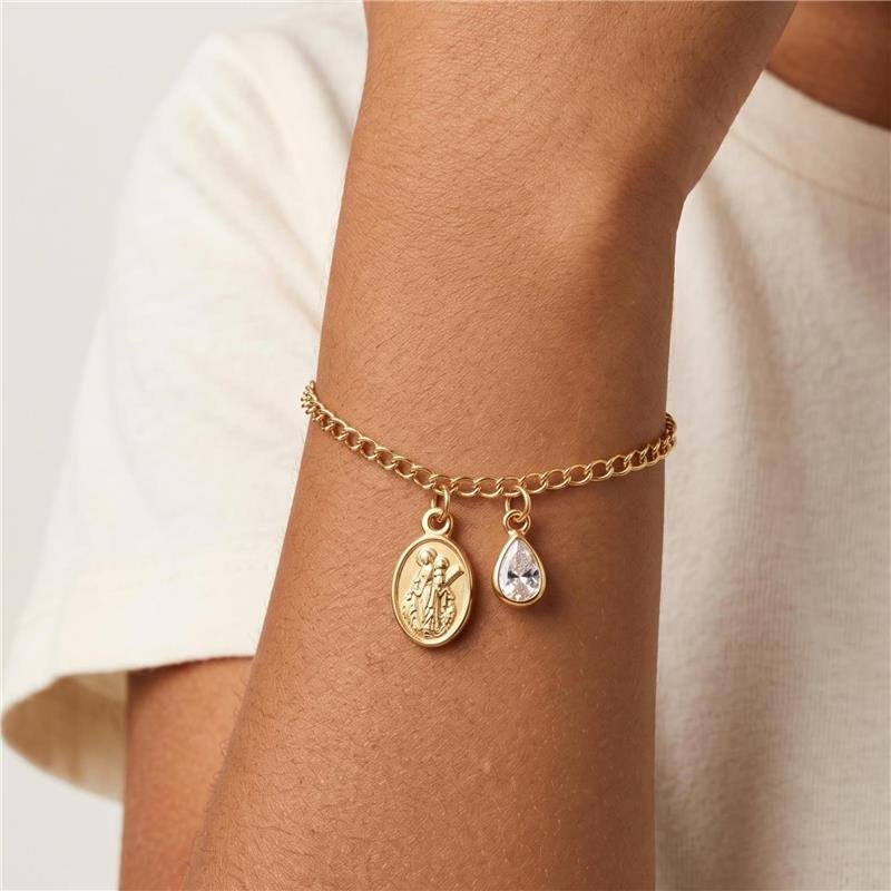 PULSEIRA INFANTIL COM PINGENTE SÃO JORGE E ZIRCÔNIA FOLHEADA A OURO 18K