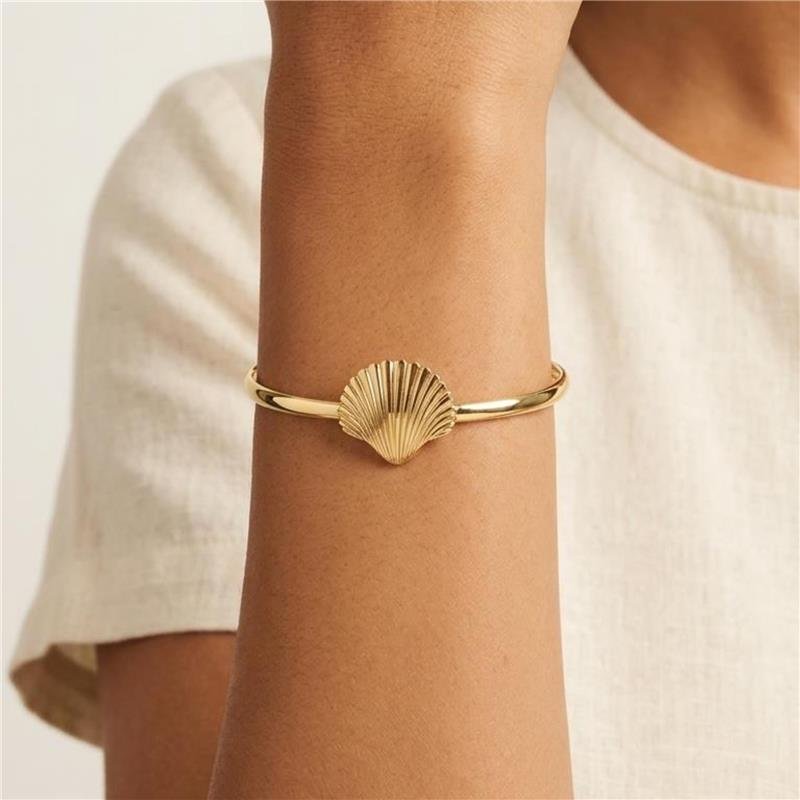 BRACELETE CONCHA FOLHEADO A OURO 18K
